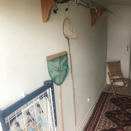 Awesome In With 2 Bedrooms And Wifi Σπίτι διακοπών *